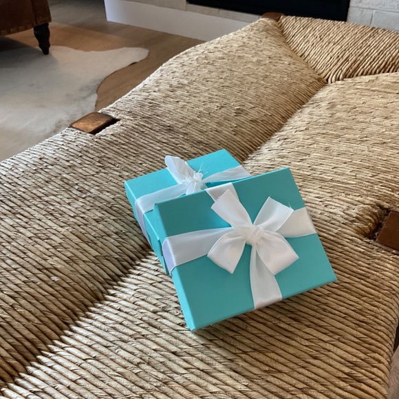 Tiffany & Co Women’s Sterling Silver Venetian ID Bracelet 7.5” - Picture 4 of 4